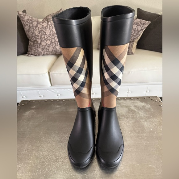 Burberry Shoes - Authentic Burberry Nova Check Rain Boots Size 6.5 | Classic Plaid | Black Rubber